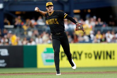 article image - Rays Pirates Baseball